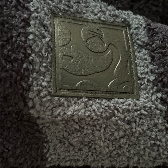 Kashwere Shawl collar coat Aztec 2.0 Chenilla Classic - Picture 4 of 5